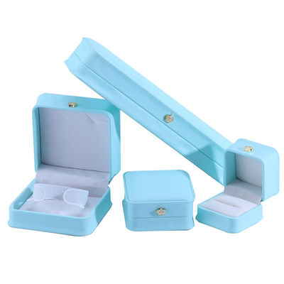 Paquete de joyas en Ciano con diseño de corona Hanhong Logotipo personalizado Luxo PU caja de traje de cuero
