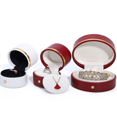 Caja de joyería de cuero de PU blanco de tamaño personalizado para viajes pequeños portátil y funcional