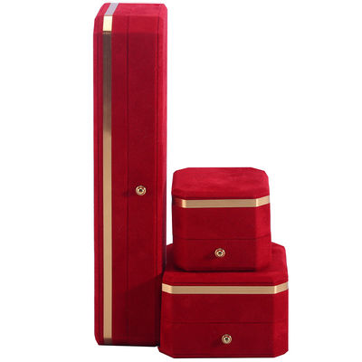 Fabricación al por mayor Collar Anillo Joyería Conjunto de embalaje Caja de joyería Caja de regalo de joyería Logotipo personalizado Rojo de terciopelo Caja de joyería con borde dorado