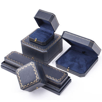 Logotipo personalizado paquete de joyas hecha a mano caja de papel cuadrada azul para lujo caja de anillo de plástico
