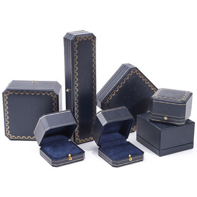 Logotipo personalizado paquete de joyas hecha a mano caja de papel cuadrada azul para lujo caja de anillo de plástico