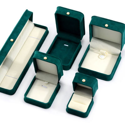 9*9*4.5cm Bota de joyería de anillo de terciopelo verde para el embalaje de pendientes de pulsera personalizados