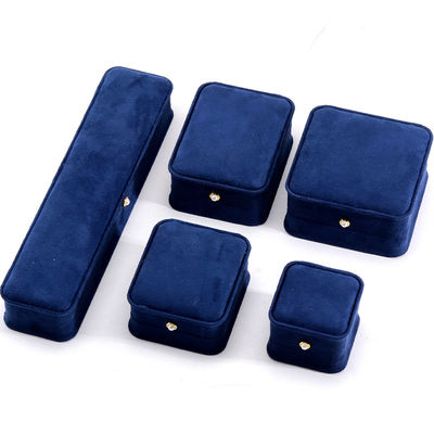 Material de terciopelo caja de joyas hecha a mano para pulseras pendientes collar de perla cerradura