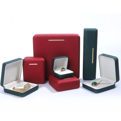 comprar Caja de joyería de terciopelo de cuero de PU rojo personalizada para el embalaje de pendientes y pendientes online manufacture