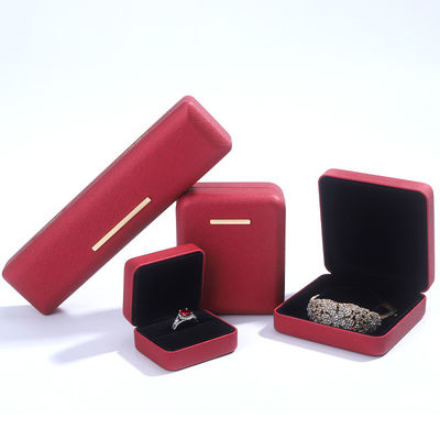 Caja de joyería de terciopelo de cuero de PU rojo personalizada para el embalaje de pendientes y pendientes