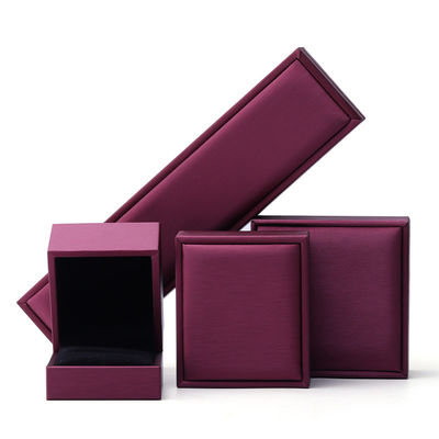 comprar Caja de embalaje de joyas de terciopelo de lujo con cuero PU púrpura de Hanhong online manufacture