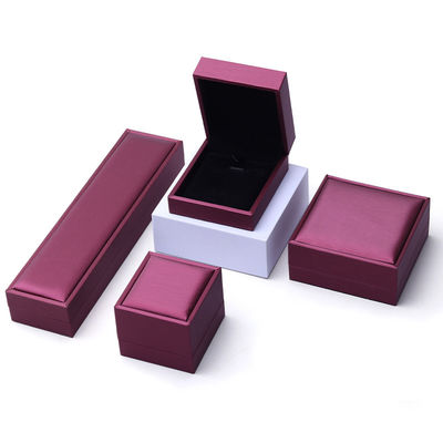 Caja de embalaje de joyas de terciopelo de lujo con cuero PU púrpura de Hanhong