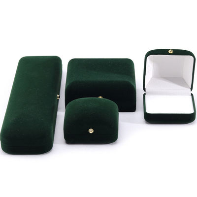 Venta al por mayor Fabricación de joyas de lujo hechas a mano Envasado en caja Logotipo personalizado personalizado de gama alta Collar verde oscuro Brazalete Orecillos Anillo Envasado en caja de joyas de terciopelo