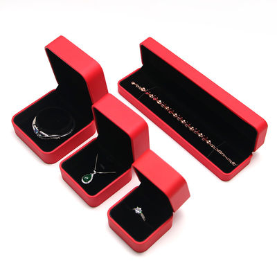 Caja de embalaje de joyería de cuero de PU de lujo con 6.5 * 6cm competitivo