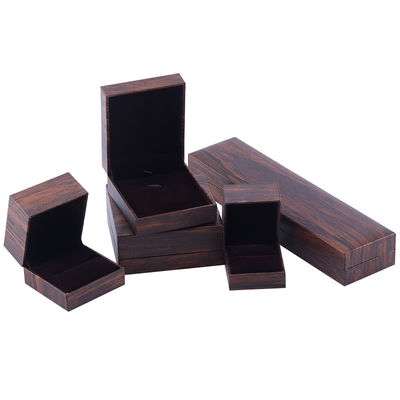 Joyería de cuero hecha a medida Cajas de cartón Orecillos Collares Anillos Embalaje