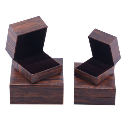 Joyería de cuero hecha a medida Cajas de cartón Orecillos Collares Anillos Embalaje