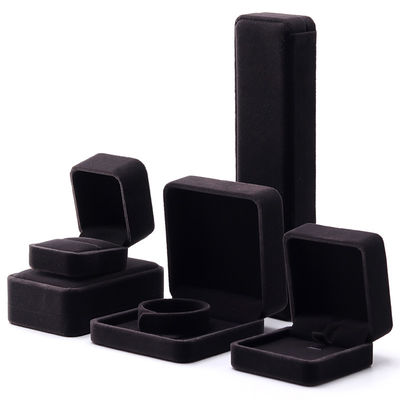 comprar Impresión de logotipos personalizados Caja de anillos de joyas en forma cuadrada hecha a mano con terciopelo gris oscuro online manufacture