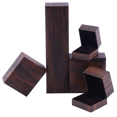 Joyería de cuero hecha a medida Cajas de cartón Orecillos Collares Anillos Embalaje