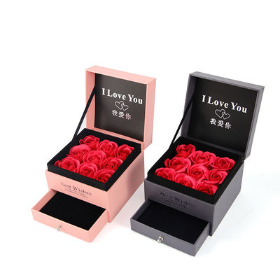 Tamaño personalizado Caja de joyería cuadrada de lujo Caja de regalo de joyería con rosa
