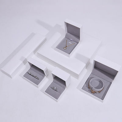 Rectángulo de forma hecha a mano caja de joyería de cartón para collar brazalete juego de anillos