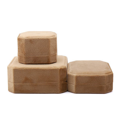 Caja de joyas de forma octogonal amarilla para collar con anillo de pulsera