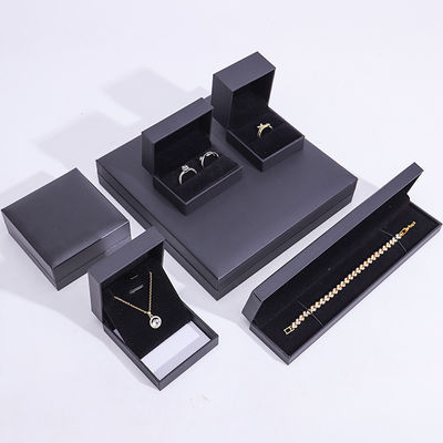 Caja de joyería ecológica hecha a mano de cartón negro de doble vuelta