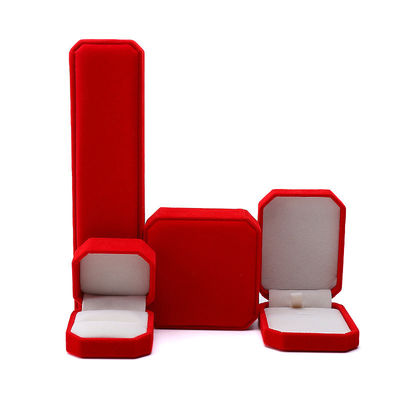 Paquete de joyas Flanilla roja de tamaño personalizado Caja para collar Brazalete y anillo