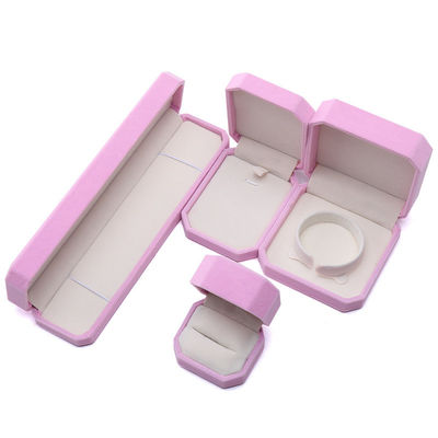Cuadro de joyería de la flanela rosa de forma octogonal para collar Brazalete Anillo Estilo más nuevo