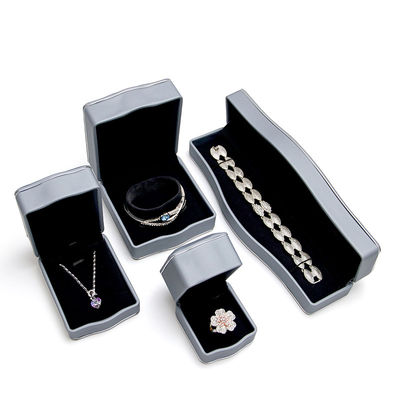 Caja de joyas de cuero con logotipo personalizado para pendientes Anillos Brazaletes y collares de Hanhong