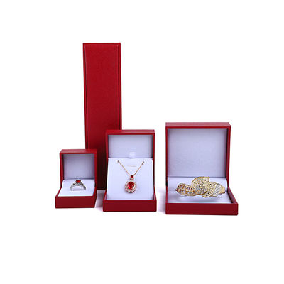 Caja de cartón para joyas Embalaje para collar Brazalete Anillo de orejas Tamaño 6.5x6cm