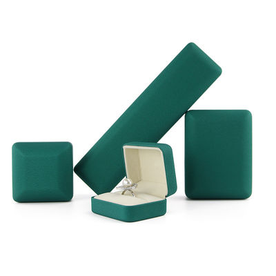 Paquete de joyería Collar de hierro caja de anillos para tamaño personalizado Grado Hanhong Esmeralda