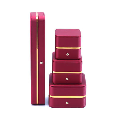 Caja de joyas de cuero de grado rojo para el estilo más nuevo brazalete rectángulo collar Reloj regalo