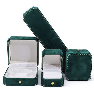 comprar Logotipo personalizado Caja de joyería de terciopelo verde para pendientes de pendientes Brazalete Collar de anillo online manufacture