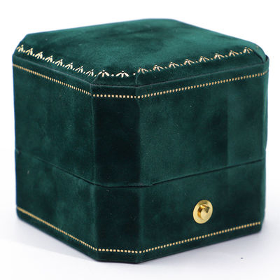 Logotipo personalizado Caja de joyería de terciopelo verde para pendientes de pendientes Brazalete Collar de anillo