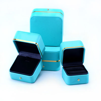 Caja de embalaje de joyas de cuero de PU de grado rectángulo para brazalete collar de reloj y anillo