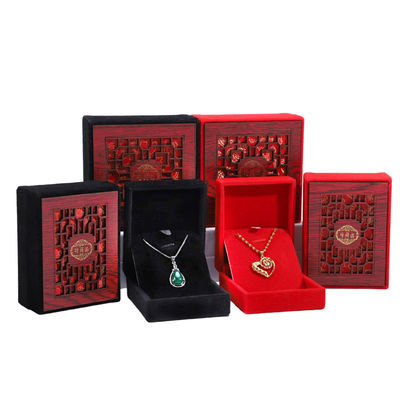 comprar Caja de joyería de madera para anillos brazaletes collares almacenamiento online manufacture