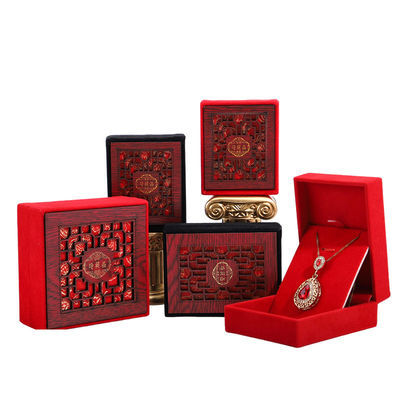 Caja de joyería de madera para anillos brazaletes collares almacenamiento