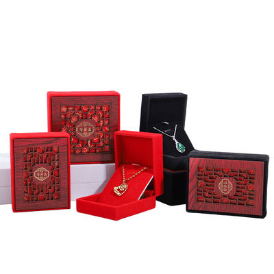 Caja de joyería de madera para anillos brazaletes collares almacenamiento