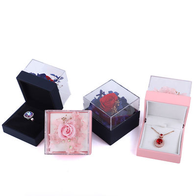 Caja de embalaje de joyas de flores de rosa cuadrada Caja de anillo floral para regalo Diseño personalizado