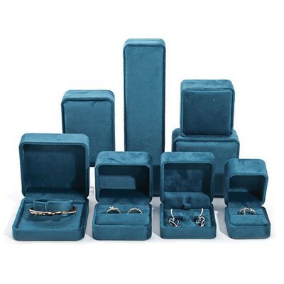comprar Fabricación al por mayor de la venta caliente de lujo de joyería caja personalizada logotipo personalizado de alta gama de color azul collar brazalete aretes anillo embalaje de terciopelo de joyería caja online manufacture