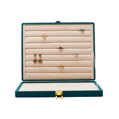 comprar Caja de almacenamiento de joyas portátiles con pendientes verdes personalizadas Caja de pendientes de viaje online manufacture