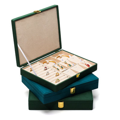 Caja de almacenamiento de joyas portátiles con pendientes verdes personalizadas Caja de pendientes de viaje