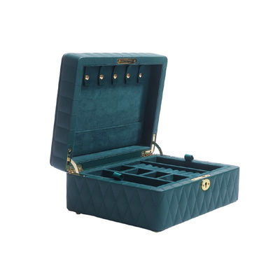 Cuadro de almacenamiento de joyas de granos de diamante multifunción Organizador de joyas de cuero con toalla