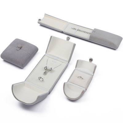 Caja de joyería de terciopelo gris y llamativa Envasado de almacenamiento de lujo
