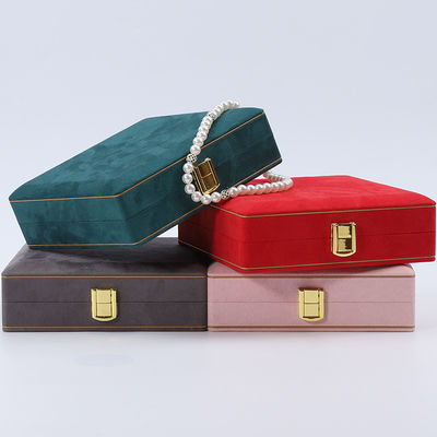 Caja de joyería de terciopelo suave y elegante Organizador de la hebilla de oro