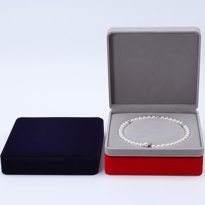 En forma personalizada, caja de joyería de terciopelo suave y elegante, cuadro de joyería de collar de perlas.