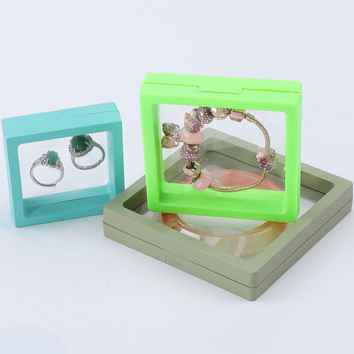 Revestimiento de plástico para joyería