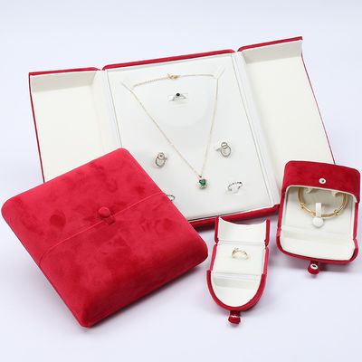 China Manufactura mayorista de joyería de lujo Embalaje de caja de alta gama personalizada collar Brazalete Aretes Anillo Embalaje de doble puerta Bote de joyería rojo de terciopelo con logotipo