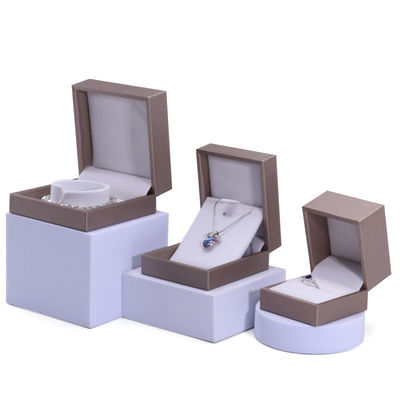 Pinceo de kaki acabado de pieles falsas Joyería de lujo Packaging Box Set Forro de terciopelo