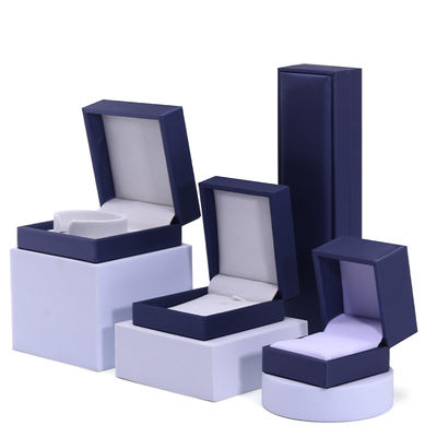 comprar Brush Finishing Soft Falsos de cuero de joyería caja de almacenamiento paquete para anillos colgante online manufacture