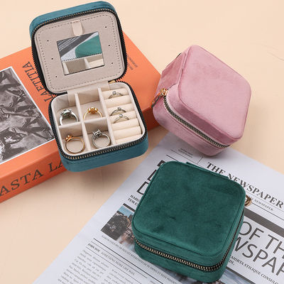 comprar Caja de almacenamiento de joyas elegante de alta gama organizador de joyas de viaje de terciopelo suave con espejo online manufacture