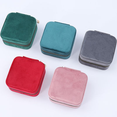 Caja de almacenamiento de joyas elegante de alta gama organizador de joyas de viaje de terciopelo suave con espejo