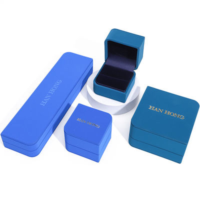 Caja de almacenamiento de joyas de cuero falso elegante en forma de arco de diamante Embalaje de lujo