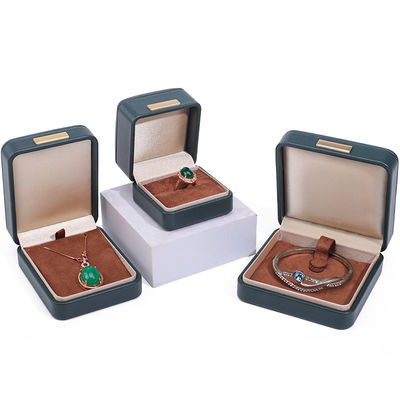 Handy techo convexo de cuero falso caja de joyería de lujo paquete con ornamento de barra de oro