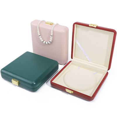comprar Suntuoso y duradero collar de piel de perla de PU caja de embalaje de joyería grande online manufacture